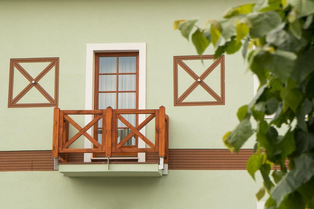 Penzion Tri Koruny Spisska Stara Ves Exterior photo