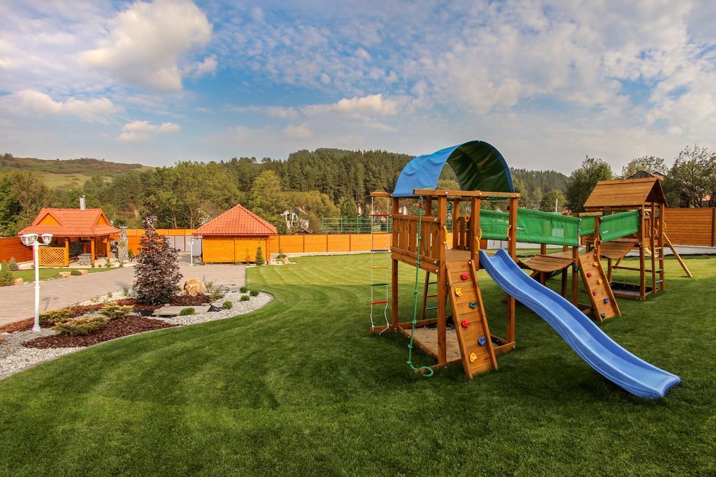 Penzion Tri Koruny Spisska Stara Ves Exterior photo